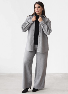 Прогулянковий костюм з сорочкою-жакетом оверсайз та брюками палаццо фактурна вовна сірий великий розмір